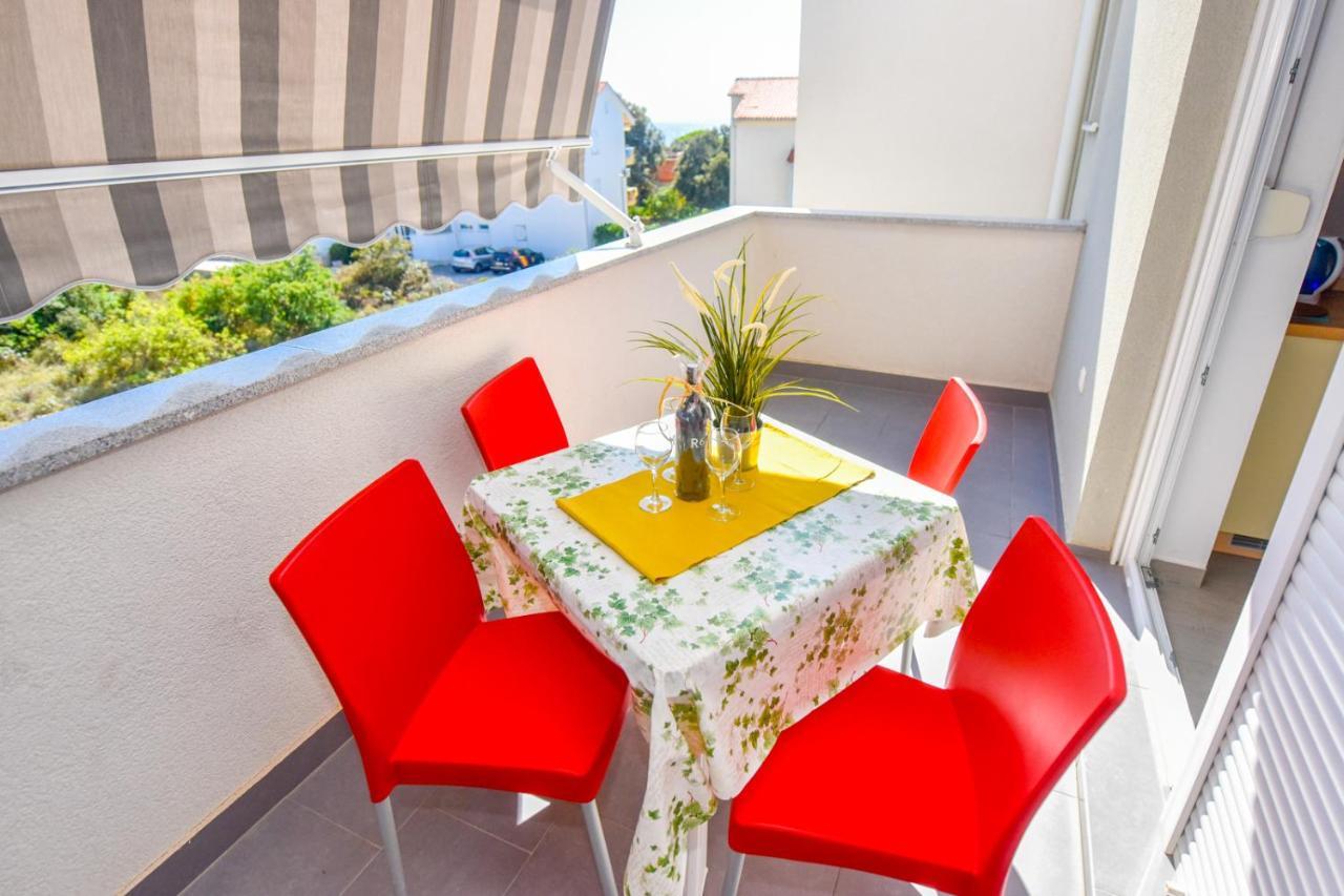 Apartments Yoko ノヴァリャ エクステリア 写真