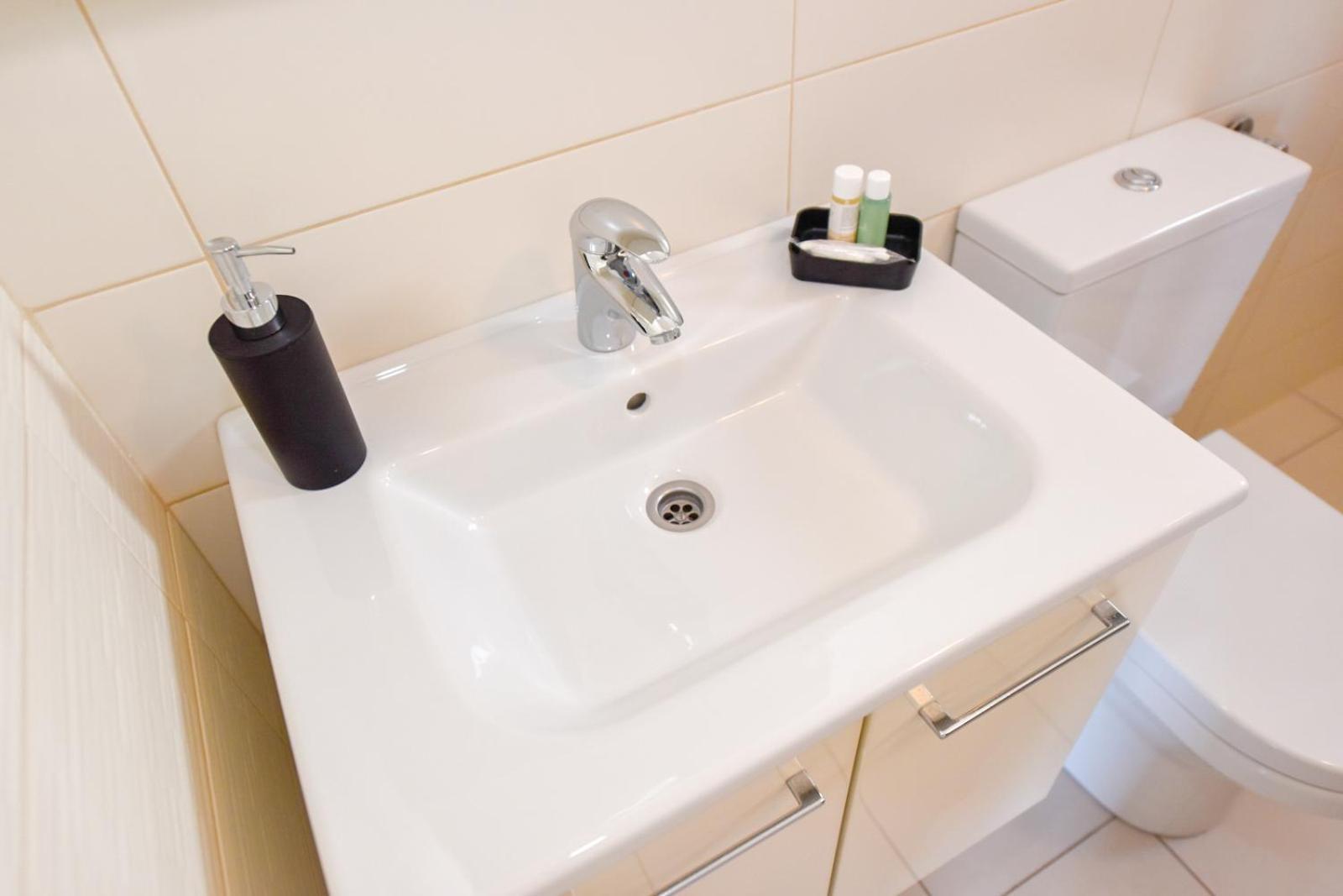 Apartments Yoko ノヴァリャ エクステリア 写真